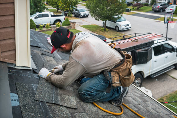 Professional Roofing technician working in Noroton Heights, CT